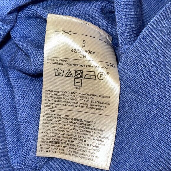 Banana Republic Womens Blue 100% Merino Wool Button Front Cardigan Sweater Small - Picture 7 of 9